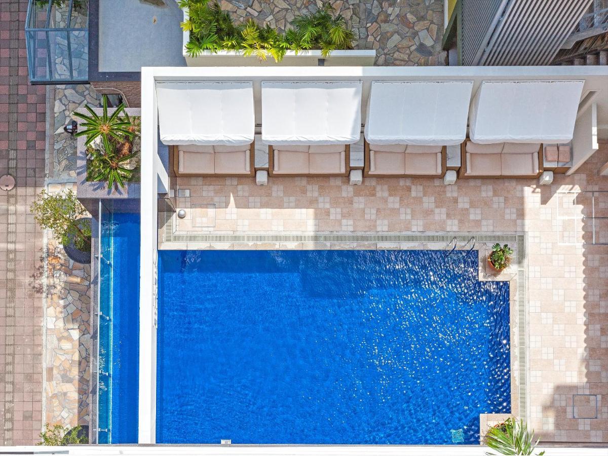 Okinawa Exes Naha Otel Dış mekan fotoğraf