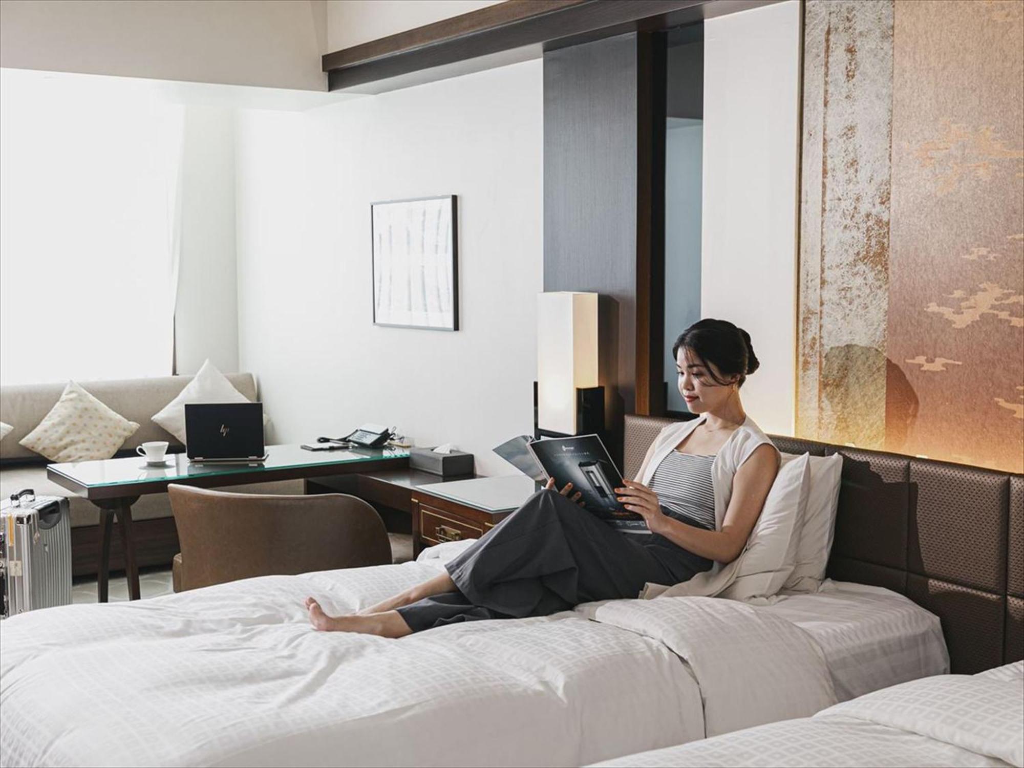 Okinawa Exes Naha Otel Dış mekan fotoğraf